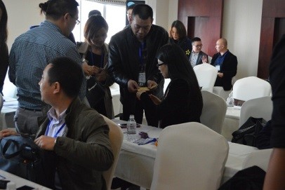 会后交流 会后交流