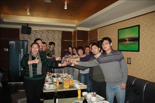 干杯，朋友！