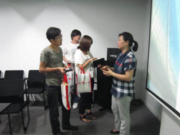 会后交流